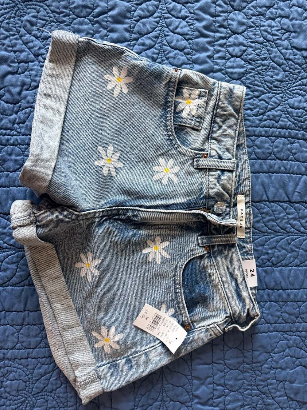PacSun Happy Daisy Mom Jean Shorts